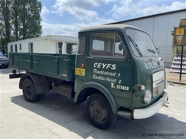 Oldtimer om cerbiatto - afbeelding 12 van  17