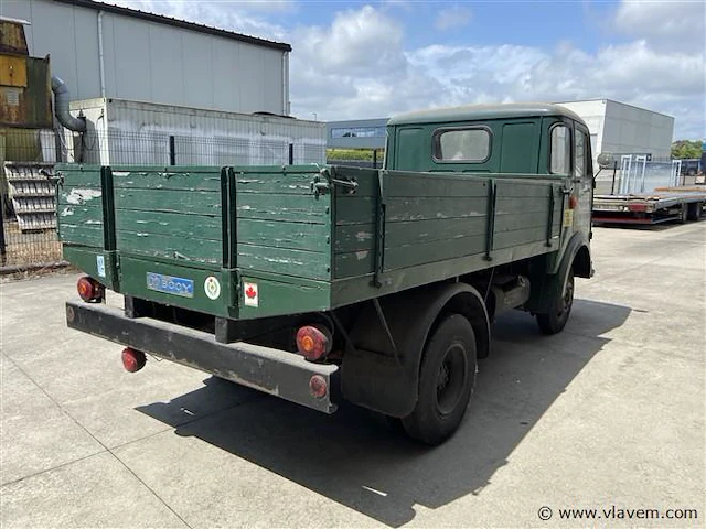 Oldtimer om cerbiatto - afbeelding 14 van  17
