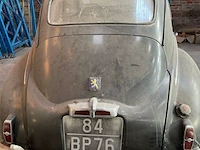 Oldtimer peugeot 203 - afbeelding 4 van  28