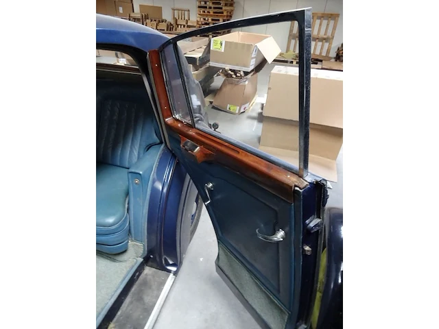 Oldtimer rolls-royce silver wraith - afbeelding 14 van  40