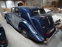 Oldtimer rolls-royce silver wraith - afbeelding 39 van  40
