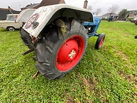 Oldtimer tractor ford 2000, 1987 - afbeelding 12 van  12