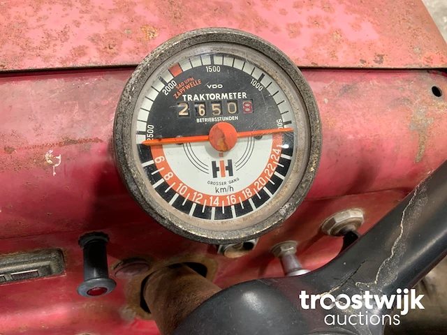 Oldtimer tractor - afbeelding 2 van  20
