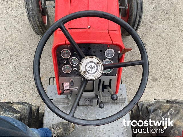 Oldtimer tractor - afbeelding 23 van  23