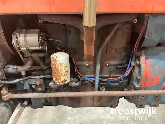 Oldtimer tractor - afbeelding 3 van  16