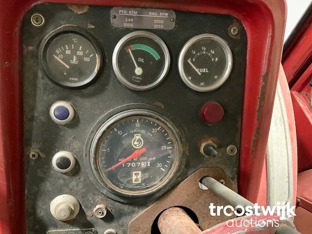 Oldtimer tractor - afbeelding 4 van  21