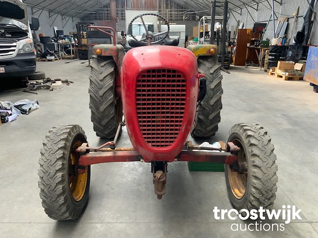 Oldtimer tractor - afbeelding 7 van  14