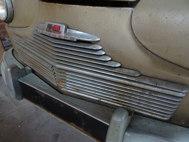 Oldtimer vanguard - afbeelding 11 van  22
