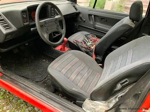 Oldtimer volkswagen - afbeelding 5 van  7