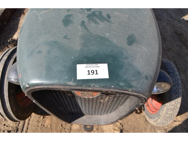 Oldtmer tractor linde guldner type a2ks - afbeelding 16 van  16