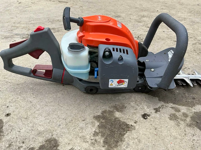 Oléo mac hc246p heggenschaar 60cm mes in goede staat - afbeelding 4 van  5