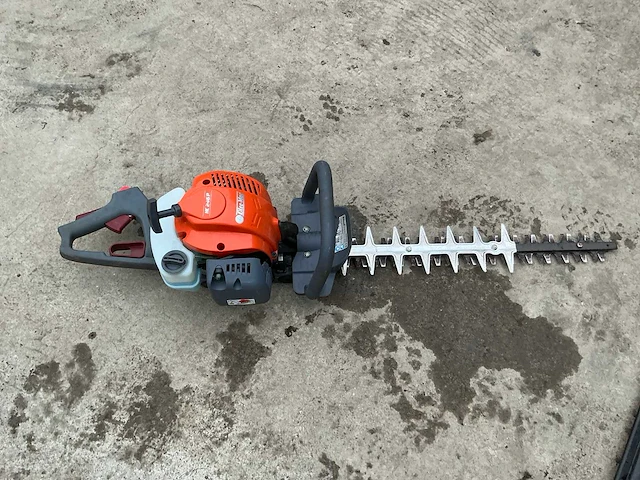 Oléo mac hc246p heggenschaar 60cm mes in goede staat - afbeelding 5 van  5