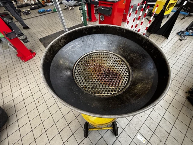 Olie opvangtank meclube - afbeelding 5 van  5