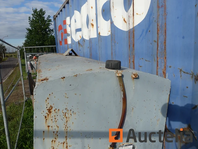 Olie tank - afbeelding 6 van  7