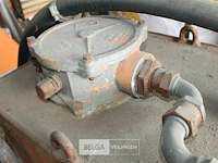 Oliebak voor tractor - afbeelding 4 van  5