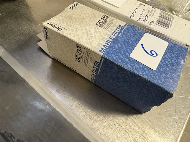 Oliefilter - afbeelding 1 van  3