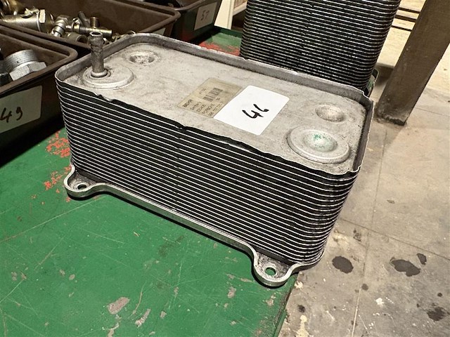 Oliekoeler 996 107 025 71 - afbeelding 2 van  3