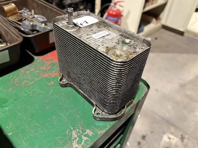 Oliekoeler 997 1070 2500 as00 - afbeelding 1 van  4