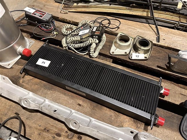 Oliekoeler - afbeelding 1 van  4