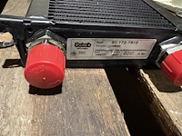 Oliekoeler - afbeelding 4 van  4