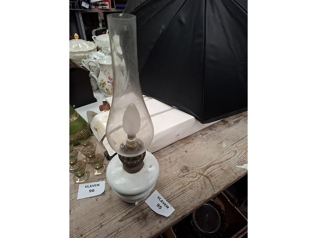 Olielamp - afbeelding 1 van  1