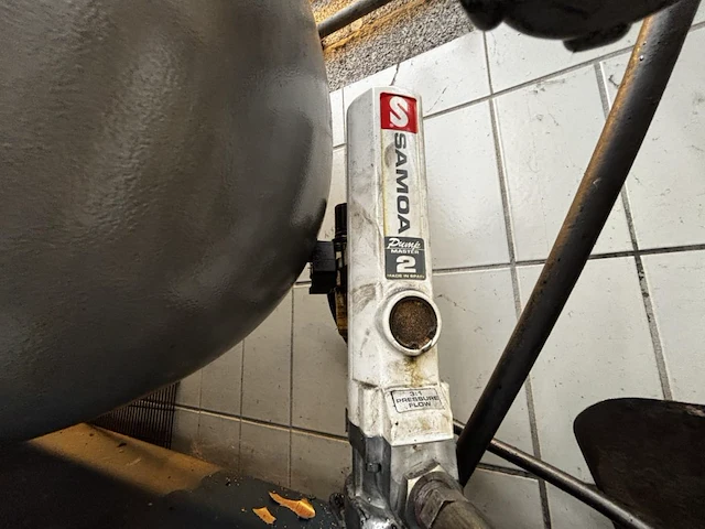 Olietank castrol - afbeelding 5 van  5