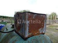 Olietank met pomp - afbeelding 6 van  10