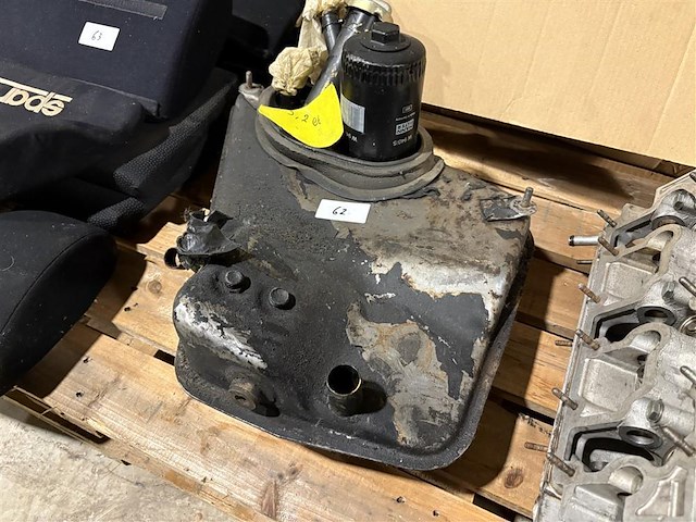 Olietank porsche 911 3,2 - afbeelding 1 van  4