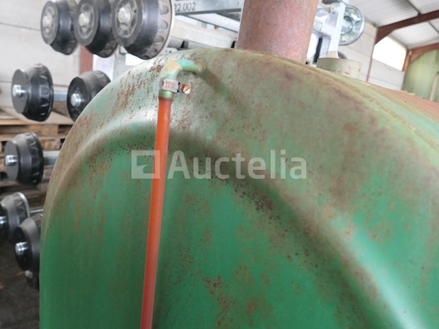 Olietank - afbeelding 7 van  8