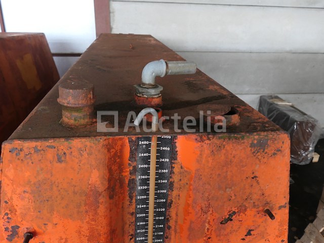 Olietank - afbeelding 3 van  7