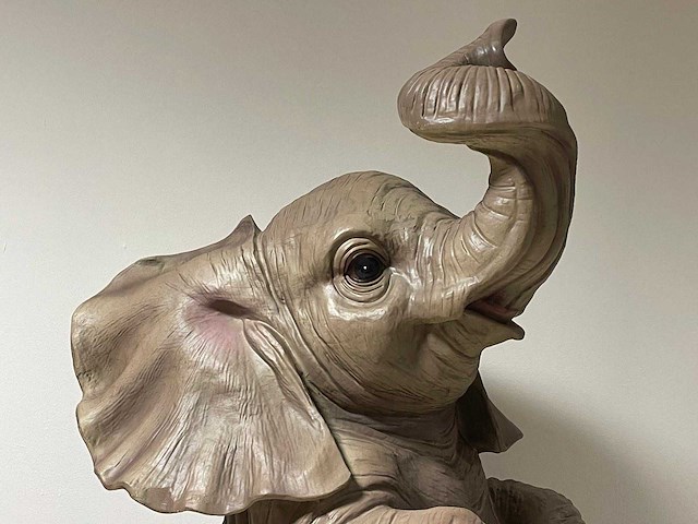 Olifant / elephant zit h87cm naturel original - afbeelding 2 van  4