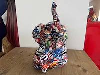 Olifant graffiti h30cm - afbeelding 1 van  3