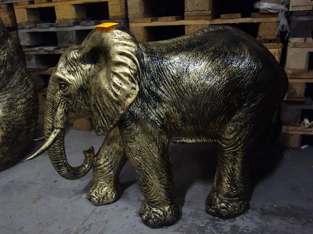 Olifant - afbeelding 2 van  5