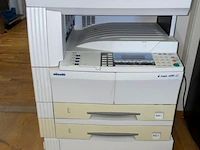 Olivetti kopieermachine - afbeelding 2 van  5