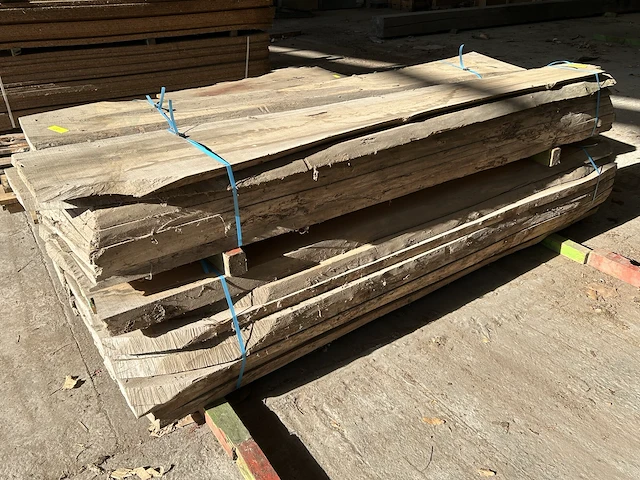 Olm stammen - lengtes +/- 2500mm - afbeelding 3 van  5