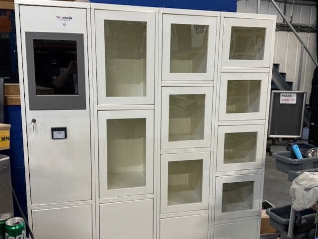 Olssen - locker - verkoopautomaat - afbeelding 2 van  3