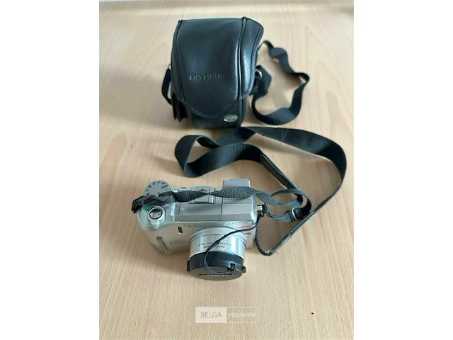 Olympus fototoestel - afbeelding 1 van  3