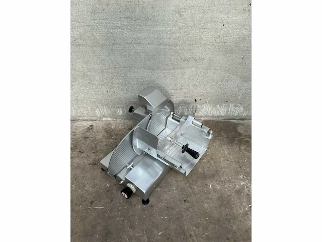 Omas h 30 e snijmachine - afbeelding 2 van  5