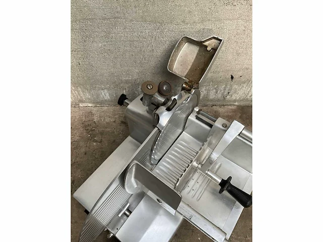 Omas h 30 e snijmachine - afbeelding 4 van  5