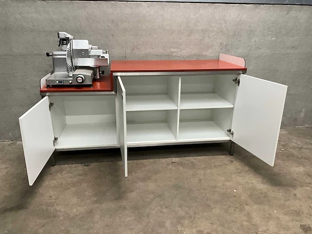 Omas snijmachine met werktafel - afbeelding 8 van  9