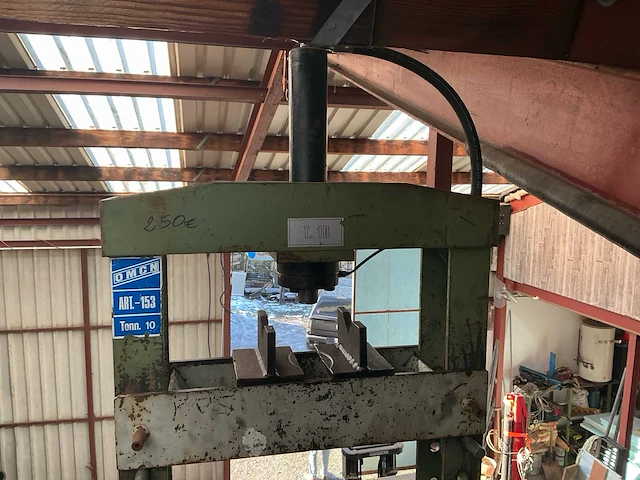 Omcn art.-153 hydraulische pers - afbeelding 2 van  4