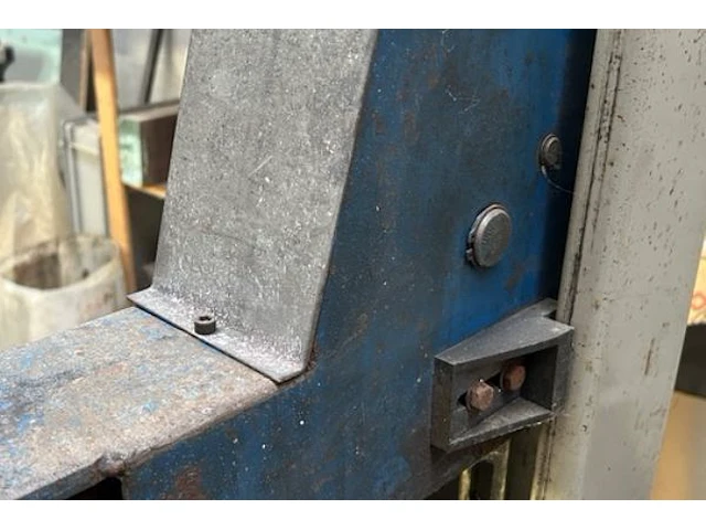Omcn elektro hydraulische 4 kolomshefbrug - afbeelding 2 van  16