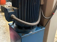 Omcn elektro hydraulische 4 kolomshefbrug - afbeelding 13 van  16