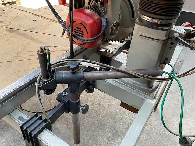 Omga radial arm saw afkortcirkelzaagmachine - afbeelding 2 van  10
