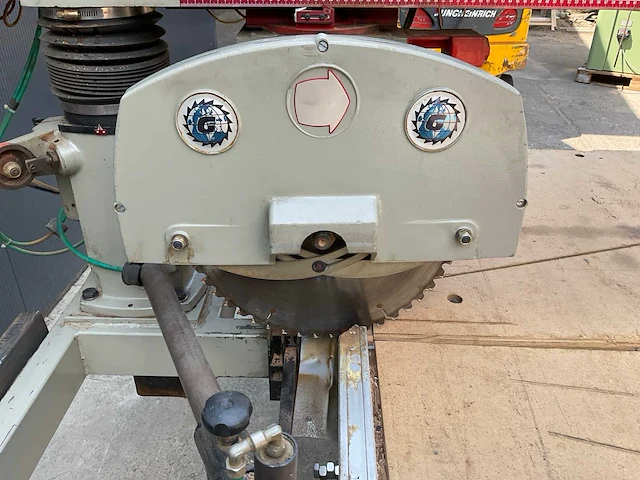 Omga radial arm saw afkortcirkelzaagmachine - afbeelding 6 van  10