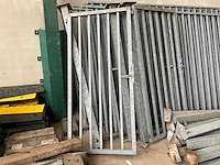 Omheining in metaal tuinhek - afbeelding 4 van  8