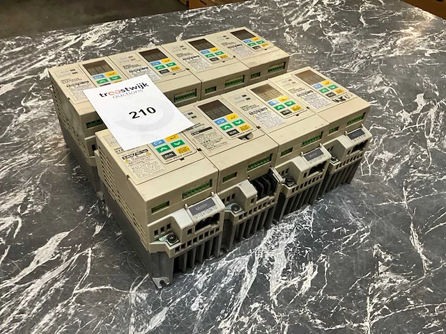 Omron 3g3ev-a2004 drive (8x) - afbeelding 3 van  7