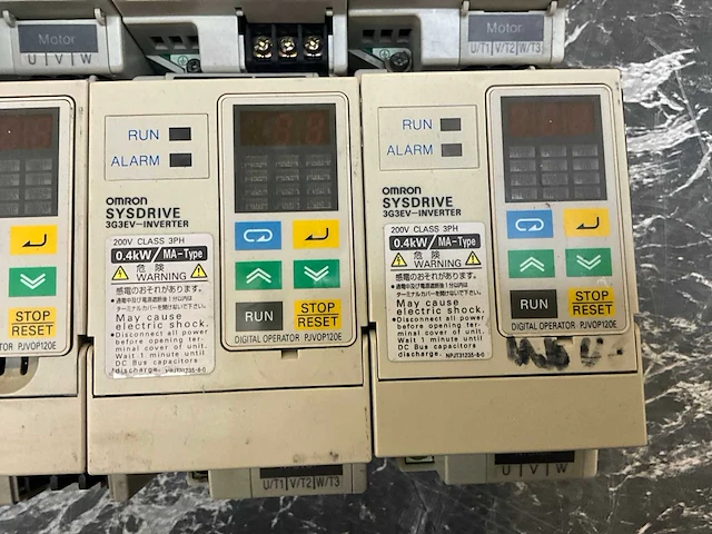 Omron 3g3ev-a2004 drive (8x) - afbeelding 5 van  7