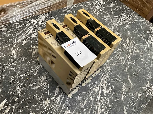 Omron 3g3sv-bb007-e frequentieregelaar (3x) - afbeelding 3 van  7