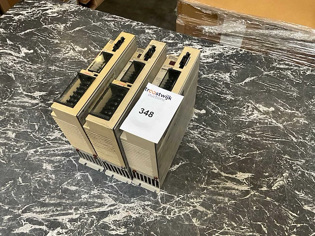 Omron 3g3sv frequentieregelaar (3x) - afbeelding 1 van  7